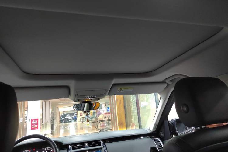 Used Land Rover Discovery 2020 3.0 SC V6 SE
