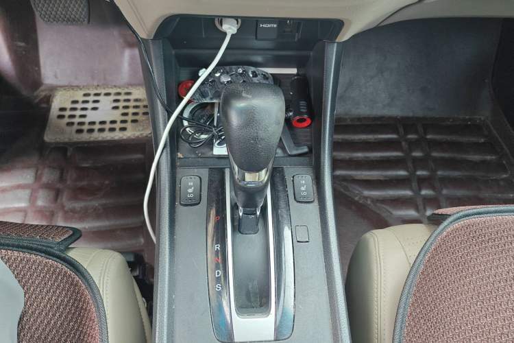 Used Honda Jade 2014 1.8L CVT Luxury Edition 5 seats