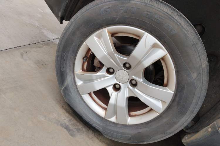 Used Peugeot 2008 2014 1.6L Automatic Trend Edition