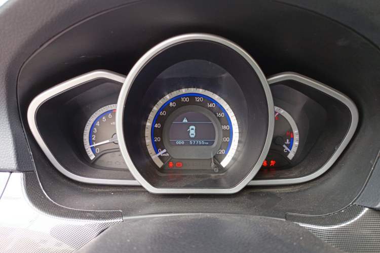 Used Soueast V6 Lingshi 2013 1.5L Manual Flagship Edition Instrument Cluster