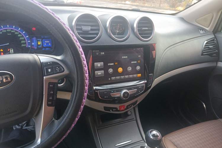 Used BYD S7 2017 1.5T Manual Luxury Model