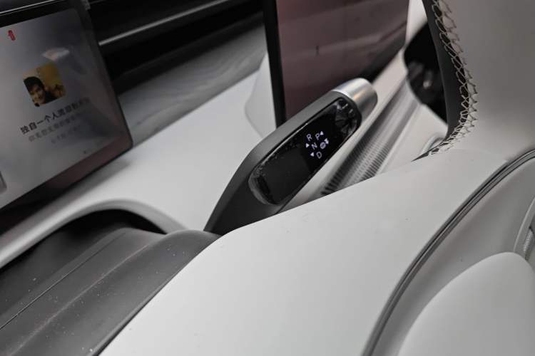 Used XPeng X9 2025 740 Ultra-Long Range Max