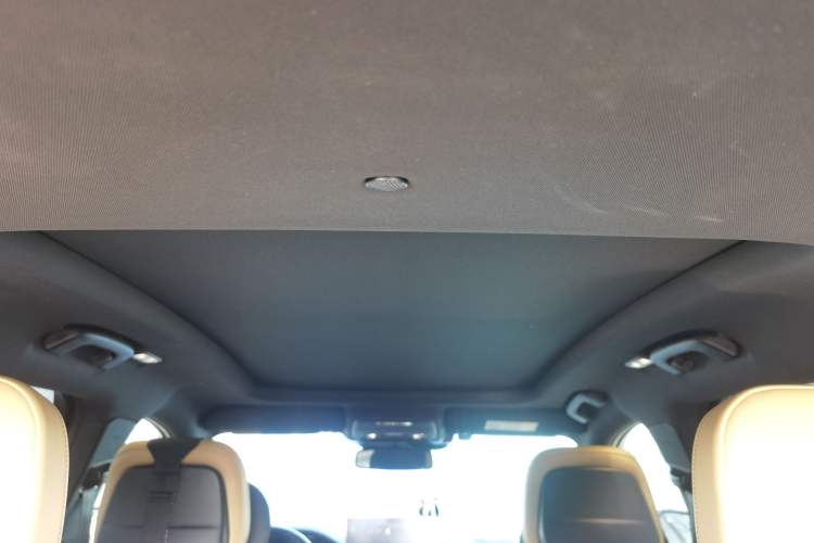 Used Lincoln Corsair 2021 2.0T Two-Wheel-Drive Luxury Edition