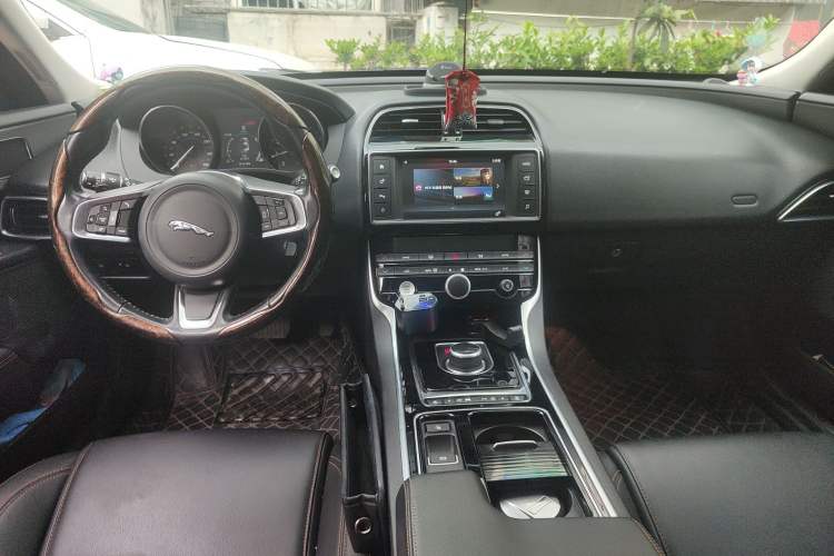 Used Jaguar XEL 2018 2.0T 200 PS Luxury Edition