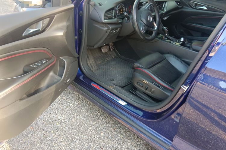 Used Buick Regal 2017 GS 28T Prestige Model Driver Seat