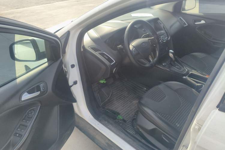 Used Ford Focus 2018 Two-Door Classic EcoBoost 125 Automatic Supercharged Style SmartDrive Edition