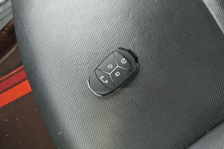 Used Lynk & Co 01 2019 2.0T Two-Wheel-Drive Pro Version China VI Standard Vehicle Key