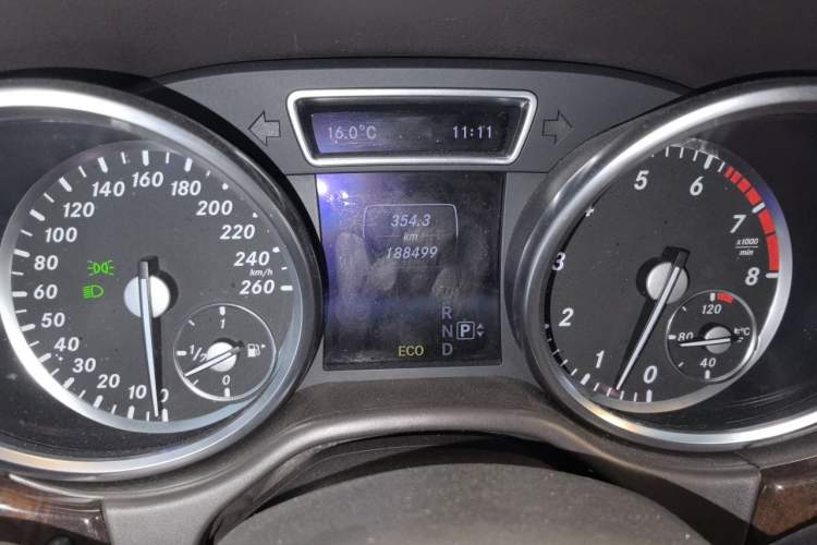 Used Mercedes-Benz M-Class 2014 ML 400 4MATIC Dynamic Model
