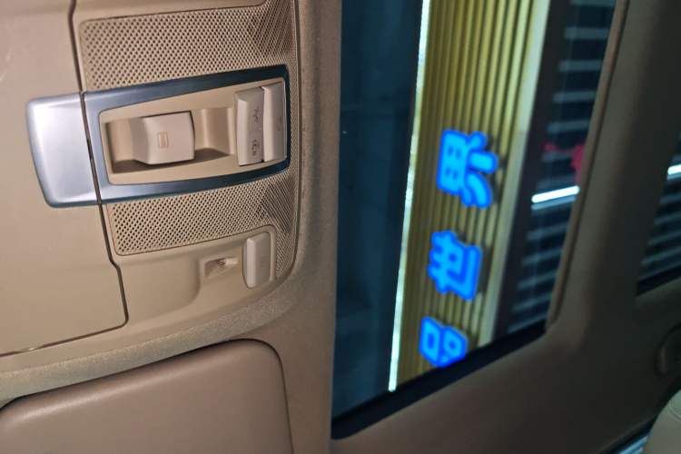 Used Mercedes-Benz M-Class 2014 ML 400 4MATIC Dynamic Model
