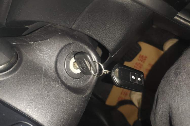 Used Toyota YARiS L Zhi Xuan 2020 X-Trail X 1.5L CVT Leading Edition
