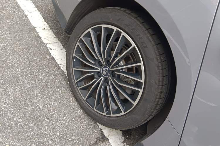 Used BYD Han 2025 DM-i 125KM LiDAR-Powered Intelligent Driving Model