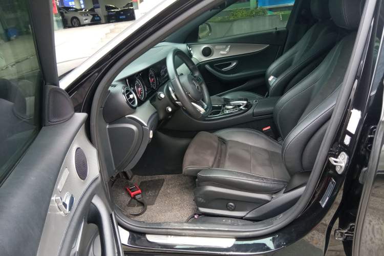 Used Mercedes-Benz E-Class 2017 E 200 Sport 4MATIC
