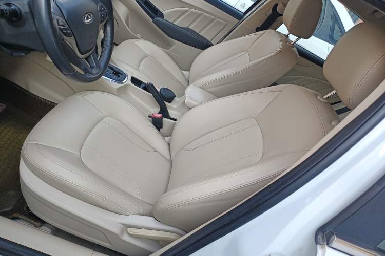 Used Chery Arrizo 7 2015 1.6L CVT ZhiShang Edition