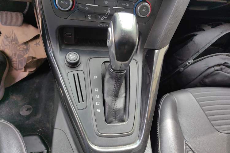 Used Ford Focus 2015 Sedan 1.6L Automatic Trend Model