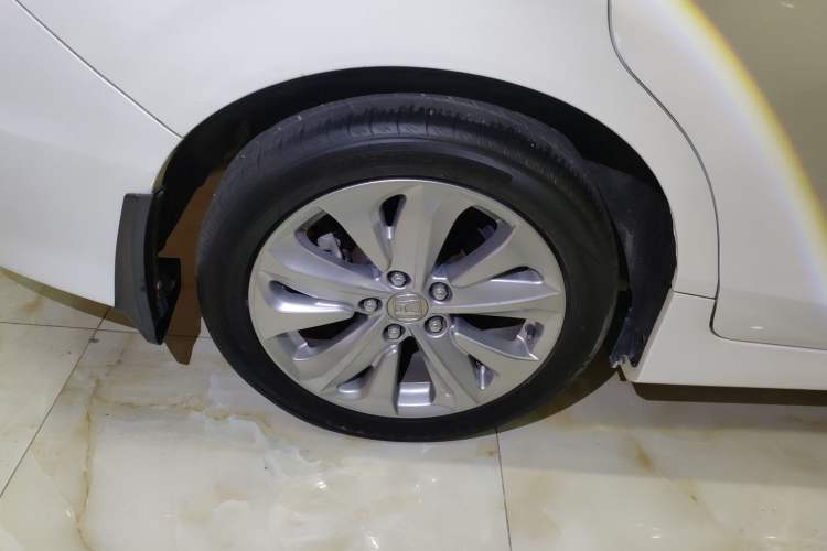 Used Honda Jade 2017 1.8L Automatic Classic Edition 5 seats