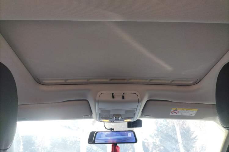 Used Volkswagen Sagitar 2015 1.6L Automatic Comfort Model
