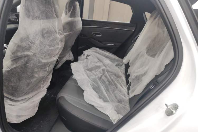 Used BYD Qin L 2025 DM-i Smart Drive 80KM Leading Model