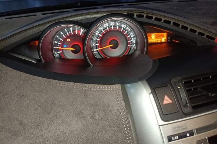 Used Toyota Verso 2014 Starlight 180E CVT Elite Edition