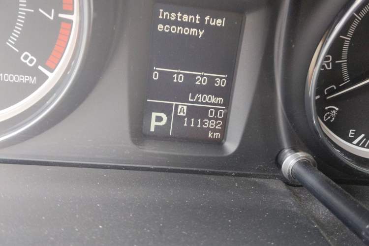 Used Suzuki Kizashi 2011 2.4L Two-Wheel Drive CVT Standard Edition
