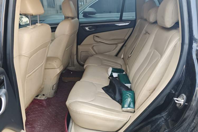 Used Zotye Domy X5 2017 Upgraded Model 1.5T CVT ZHANG GUI Version Left Rear Seat