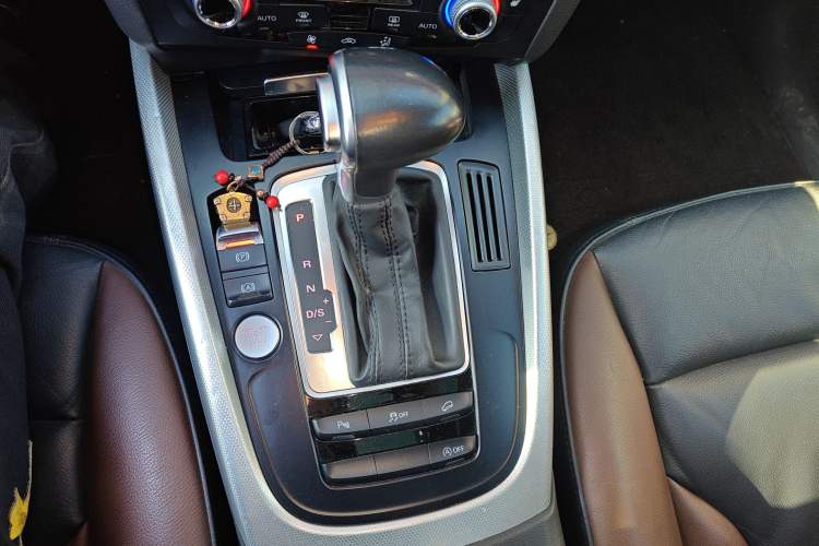 Used Audi Q5 2017 Plus 40 TFSI Technology Model