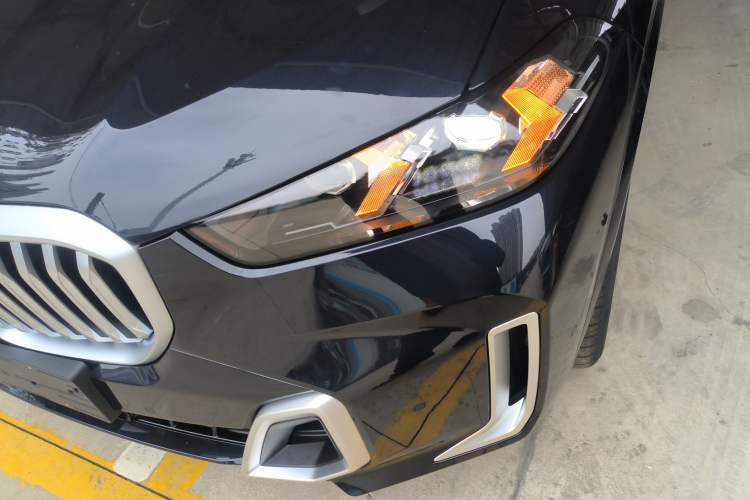 Used BMW X5 2023 xDrive 30Li Luxury M Sport Package