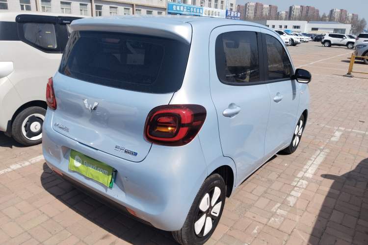 Used Wuling Hongguang MINIEV 2025 Four-Door Version Premium Edition Rear Right 45 Deg