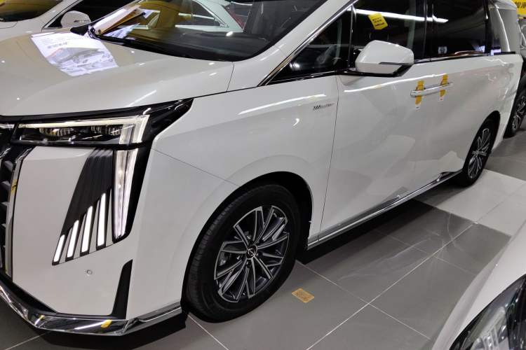 Used GAC Trumpchi M8 2024 Master Series 400T Ultimate Edition