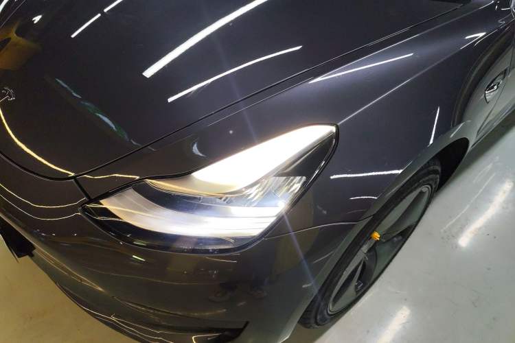 Used Tesla Model 3 2019 Standard Range Rear-Drive Upgraded Version
