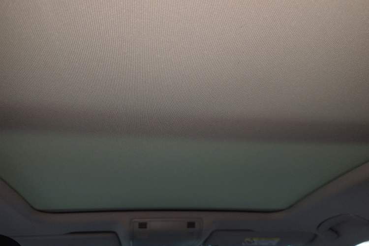 Used Volkswagen Magotan 2023 2 Million Units Commemorative Edition 330TSI DSG Luxury Version Headliner