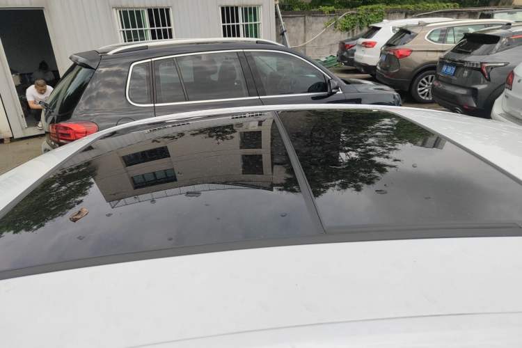 Used BYD Han 2023 EV Champion Edition 715KM Front-Drive Prestige Model Roof