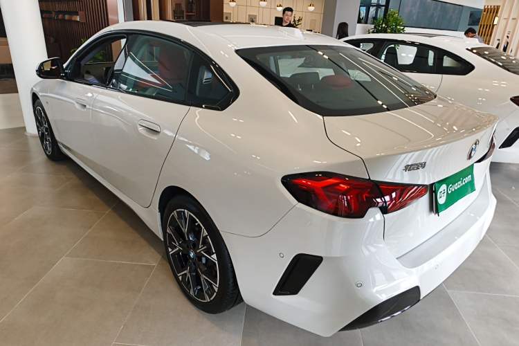 Used BMW 2 Series 2025 225L M Sport Package Rear Left 45 Deg