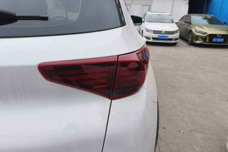 Used Chery Tiggo 7 2018 FLY Model 1.5T Automatic Zongxiang Edition China V Standard Right Rear Taillight