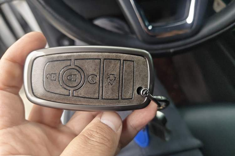 Used Lincoln Corsair 2022 2.0T Two-Wheel Drive Deluxe Edition
