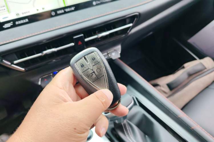 Used Oshan X7 PLUS 2022 1.5T Blue Whale Edition Automatic Prestige Version
