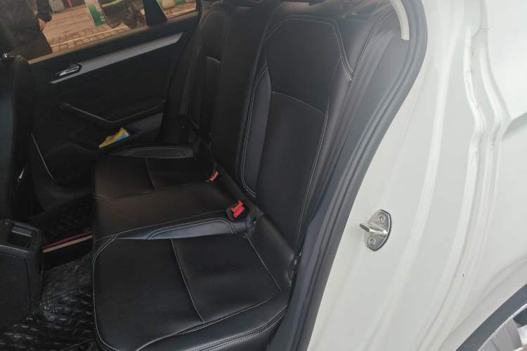 Used Volkswagen Lamando 2019 230TSI DSG Fashion Edition China VI