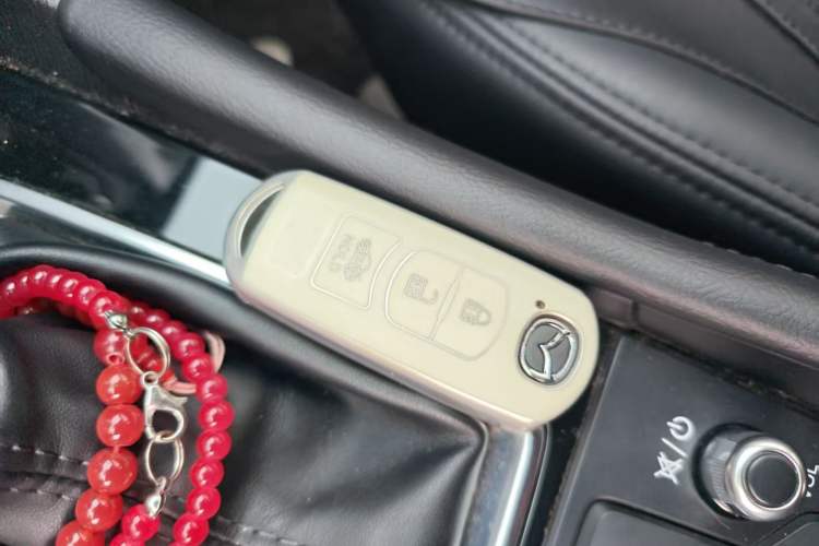 Used Mazda Mazda 3 Axela 2017 Sedan 1.5L Automatic Luxury Model Emission Standard China V