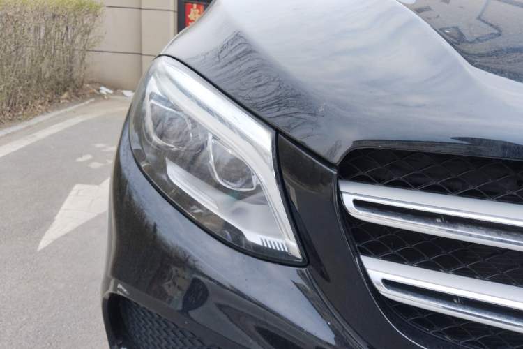 Used Mercedes-Benz GLE-Class 2016 GLE 320 4MATIC Dynamic Edition Right Front Headlight