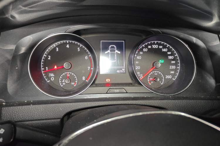 Used Volkswagen Golf 2018 230TSI Automatic Luxury Version