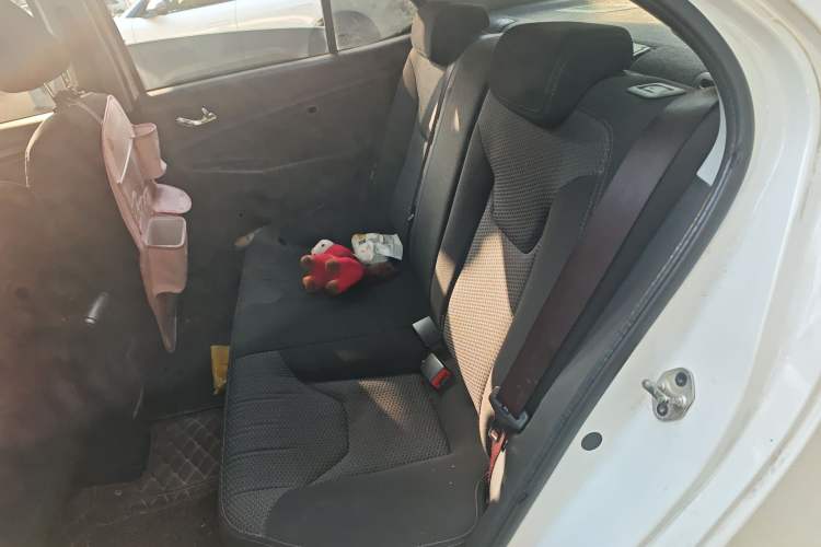 Used Chery Arrizo 3 2015 1.5L Manual High-End Version
