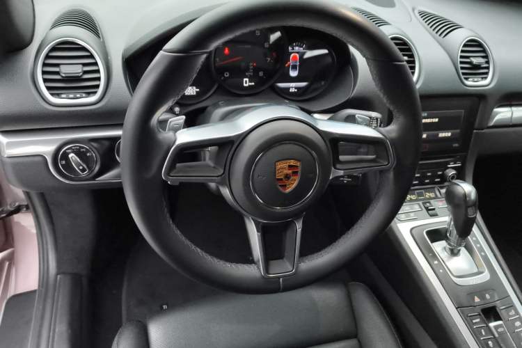 Used Porsche 718 2022 Boxster 2.0T Steering Wheel