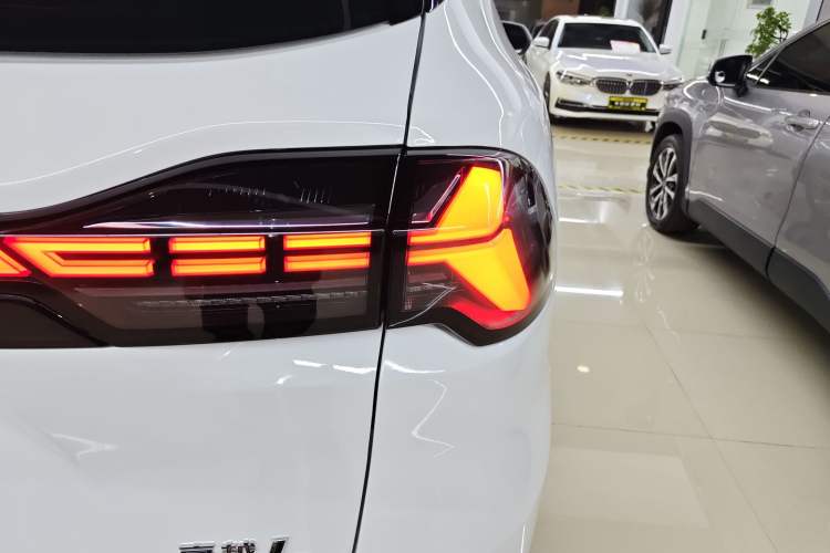 Used Geely Auto Haoyue L 2024 2.0T DCT Prestige Version