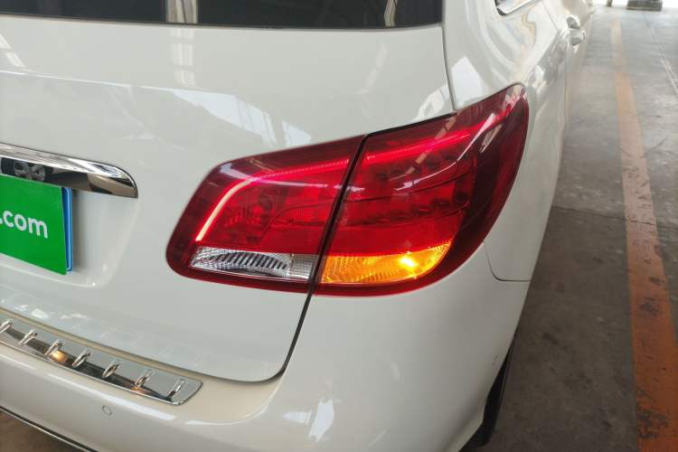 Used Mercedes-Benz B-Class 2019 B 200 Sport Edition