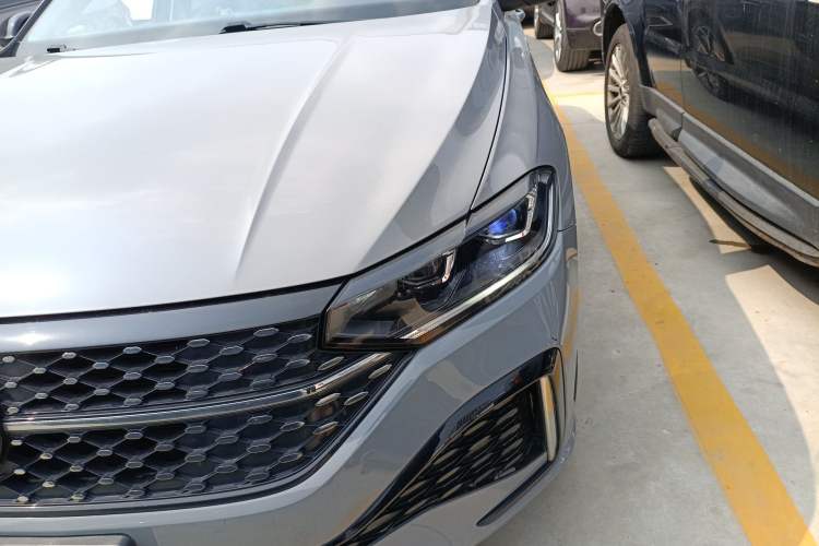 Used Volkswagen Lavida 2023 300TSI DSG Starry Full-Comfort Edition Left Front Headlight