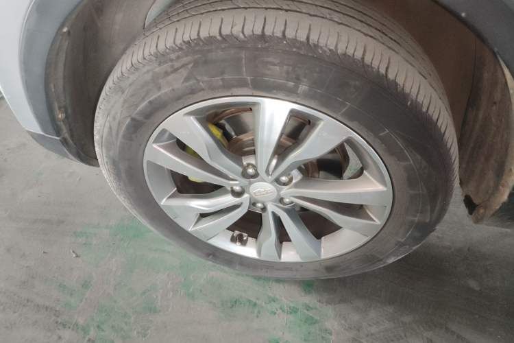 Used Geely Auto Emgrand X7 Sport 2016 1.8TD Automatic ZhiZun Version