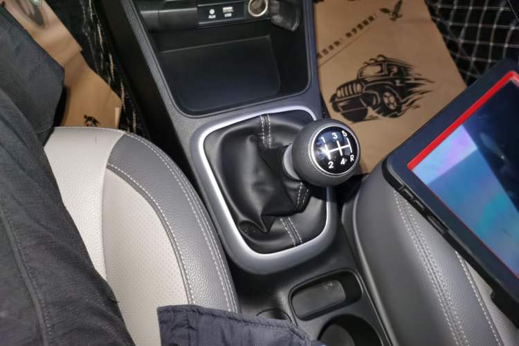 Used Kia Pegas 2017 1.4L Manual Value Edition