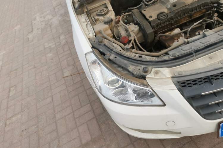 Used Dongfeng Aeolus H30 2010 1.6L Automatic ZunYa Trim