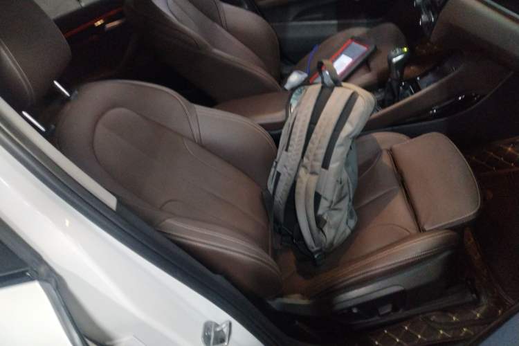 Used BMW X1 2018 sDrive18Li Luxury Model Right Front Seat