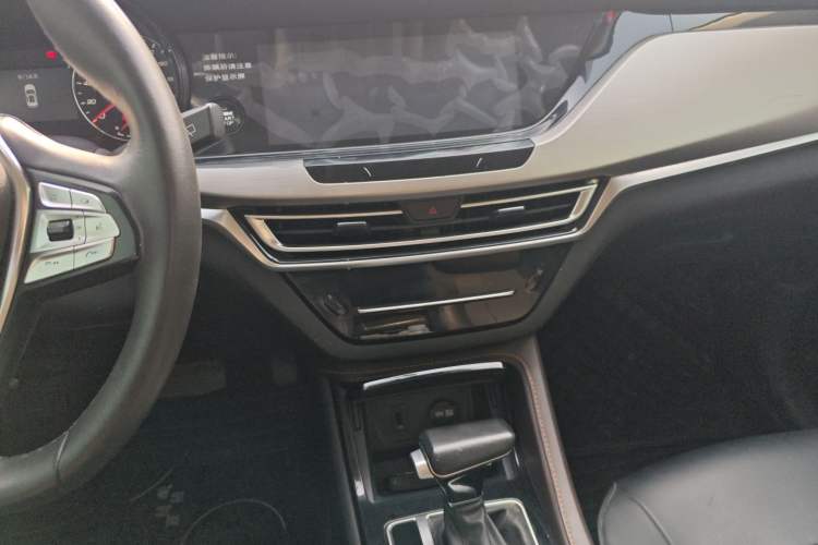 Used Changan CS35PLUS 2018 1.6L Automatic Changlian Edition China V Standard
