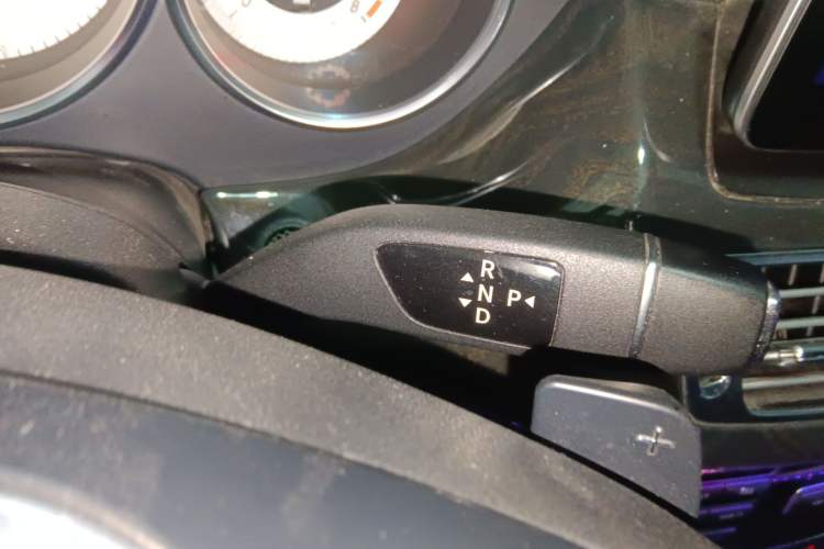 Used Mercedes-Benz CLS 2012 CLS 300 CGI Gear Lever